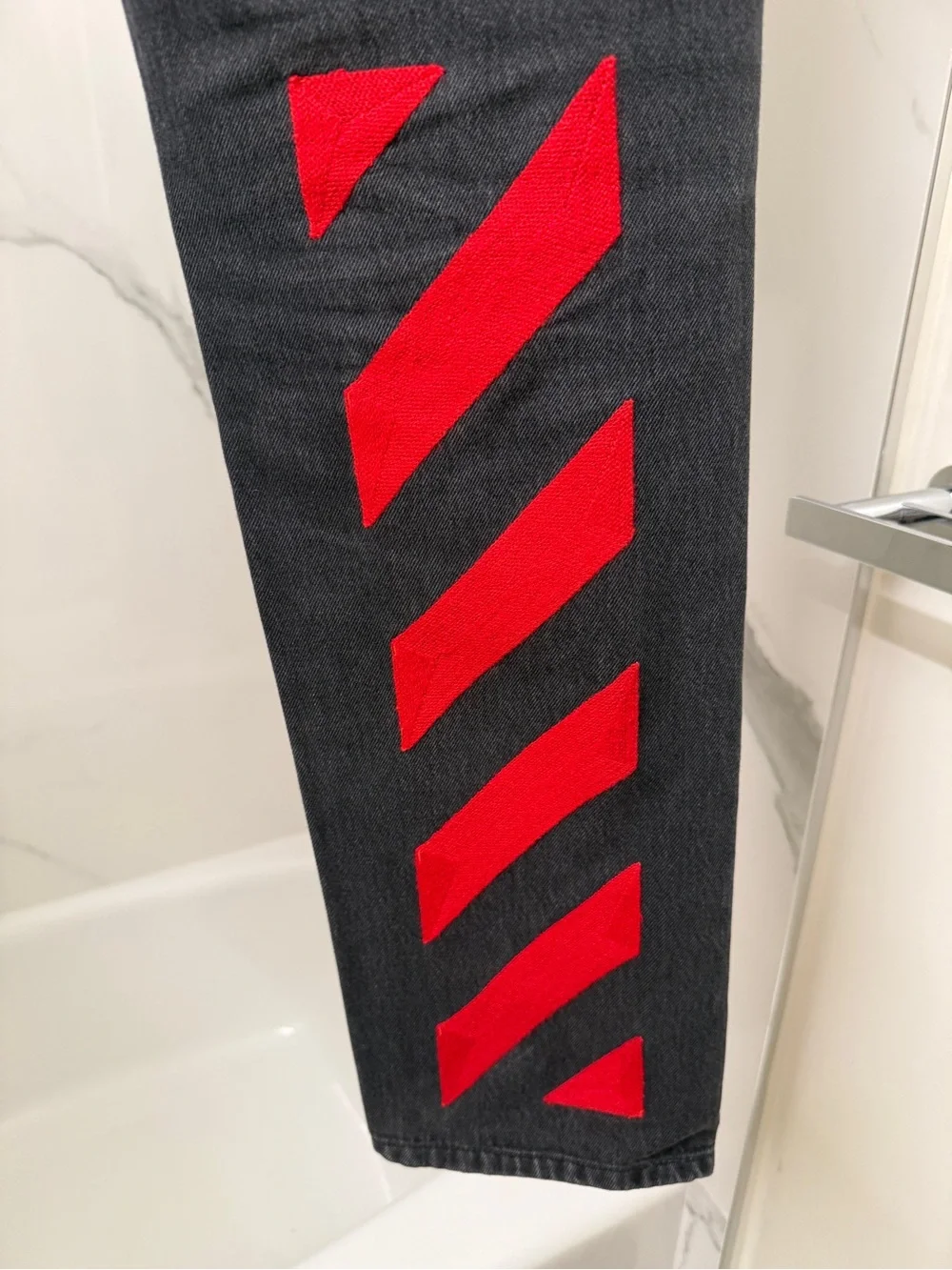 Men's Black Denim Jeans with Embroidered Red Diagonal Accents - Picture 4 of 8